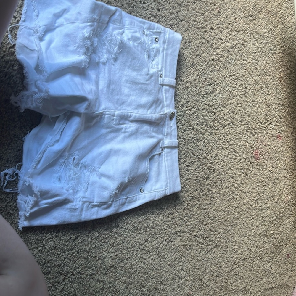 White, American eagle shorts, super stretch